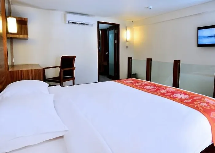 The Legian Sunset 3*