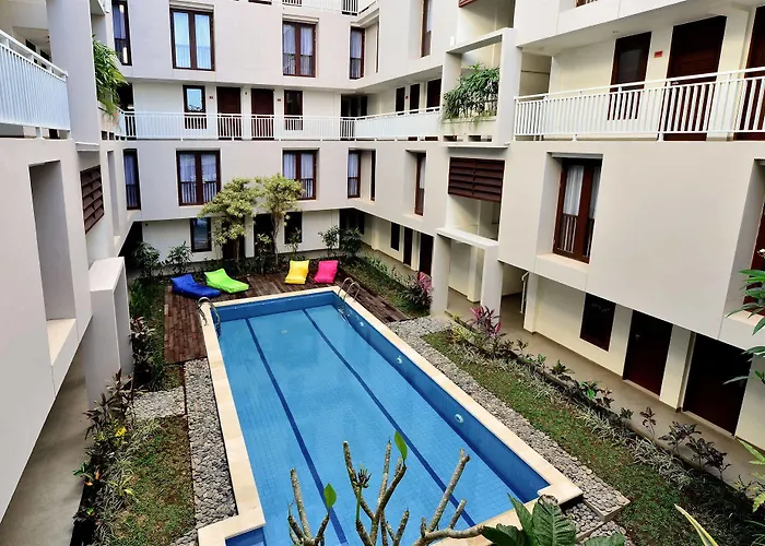 Aparthotel The Legian Sunset 3*